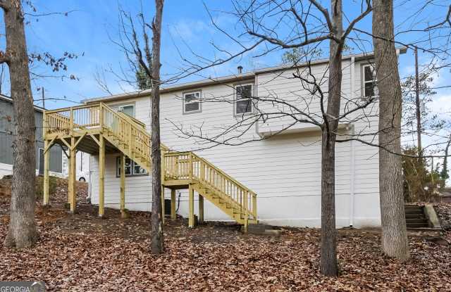 2488 Carol Circle - 2488 Carol Circle, Douglasville, GA 30135