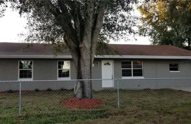 14751 STATE STREET - 14751 State Street, Dade City, FL 33523