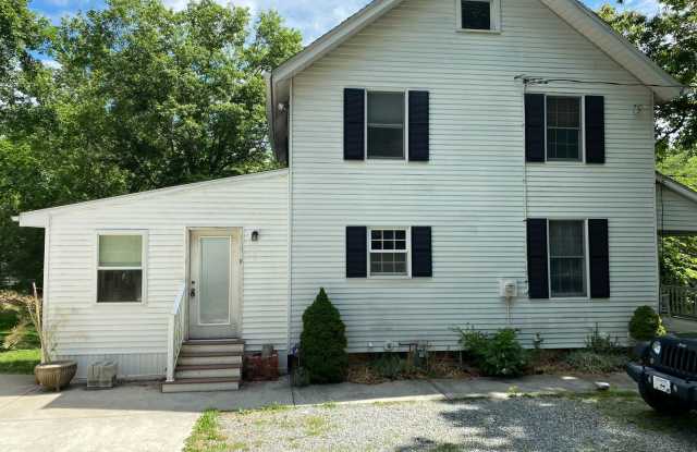 1758 Brackenville Road Gallery 2