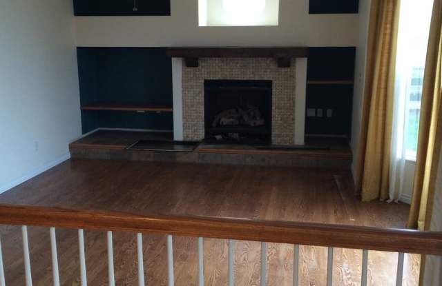 15856 Agate Creek Drive Gallery 2