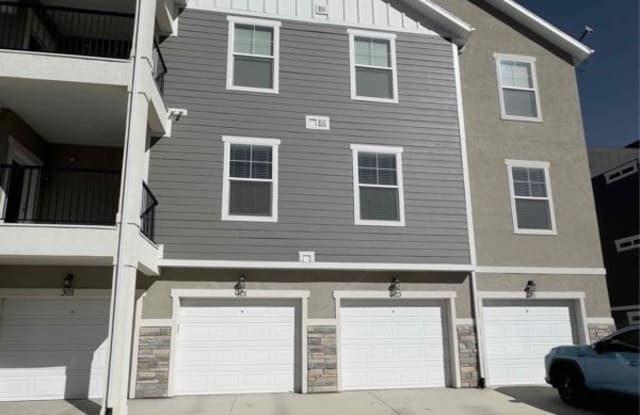 1794 W Eaglewood Dr 203 - 1794 West Eaglewood Drive, Saratoga Springs, UT 84005
