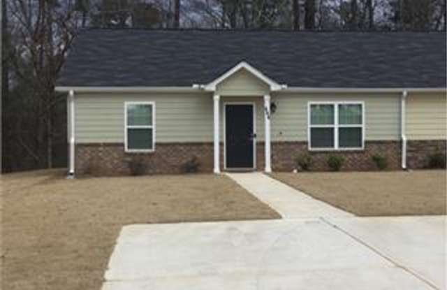 Great Condo!! - 564 Elle's Way, Griffin, GA 30223