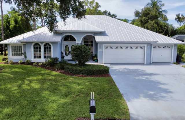 1043 SW Pigeon Plum Way photos photos