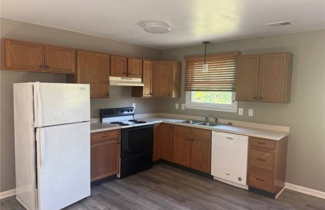 108 Valleybrook Rd - 108 Valley Brook Road, Washington County, PA 15317