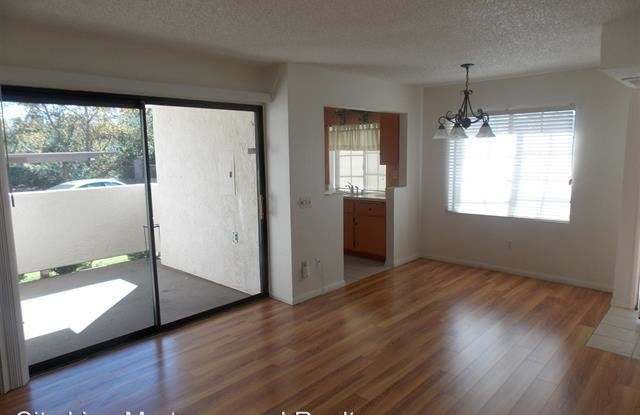 13006 Wimberley Square #7 Gallery 2
