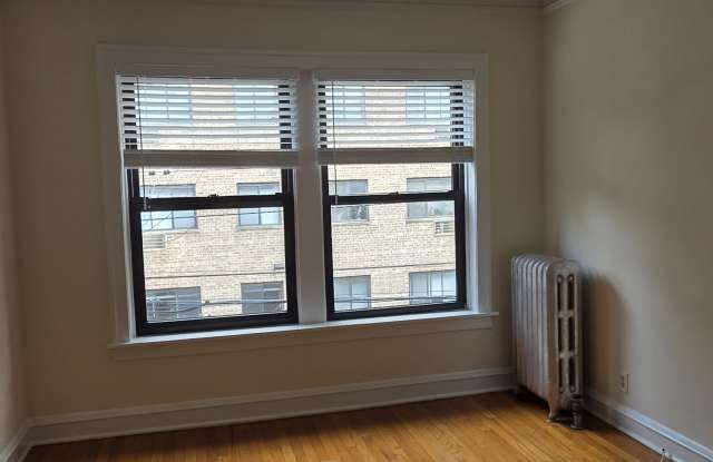 6041 N. Kenmore #26 photos photos