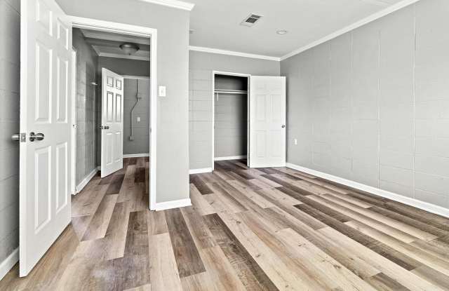 1207 St Charles St photos photos