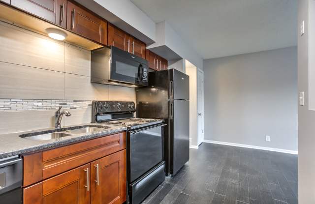 1410 No. 45th St. - unit #1 - 1410 N 45th St, Omaha, NE 68132