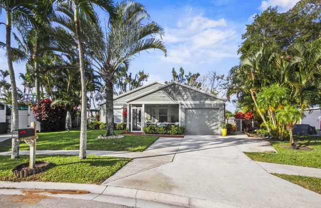 9165 Beverly Court photos photos