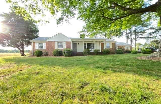 5338 Mechanicsville Turnpike - 5338 Mechanicsville Turnpike, Hanover County, VA 23111