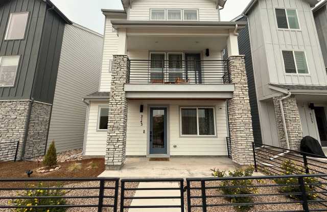 Beautiful 2024-Built 4 Bedroom, 4 Bathroom Home with Pikes Peak Views off Interquest!!! Gallery 4