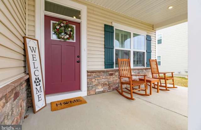 6427 HAWKEYE Drive Gallery 3