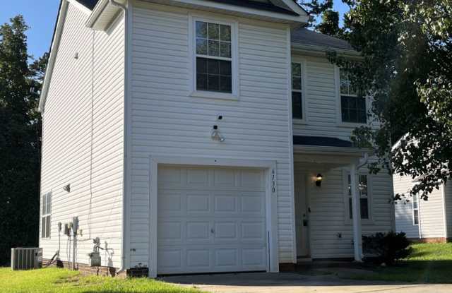 Refreshed 3 Bedroom House in NW Charlotte - 6130 Sid Crane Drive, Mecklenburg County, NC 28216