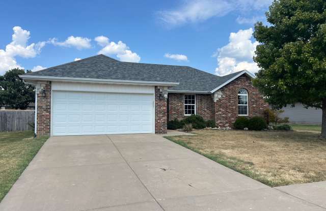 All Brick Home in Rolling Prairie Gallery 1