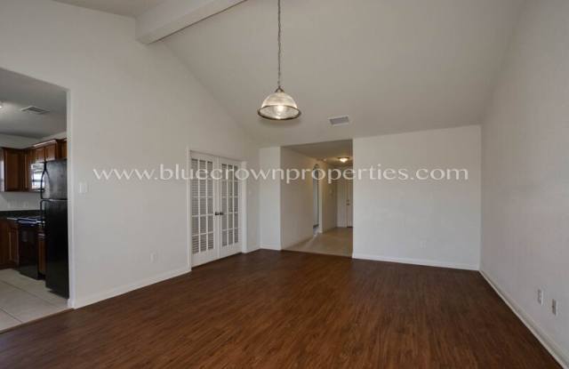 2221 Meadow Drive Gallery 3