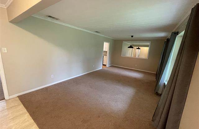 1548 Mapleton Drive Gallery 2