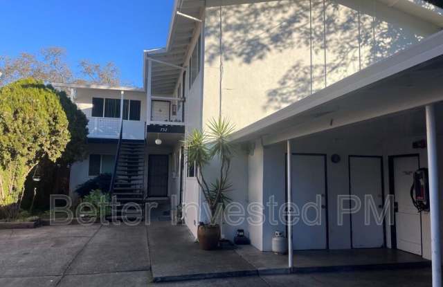 752 Beaver St photos photos