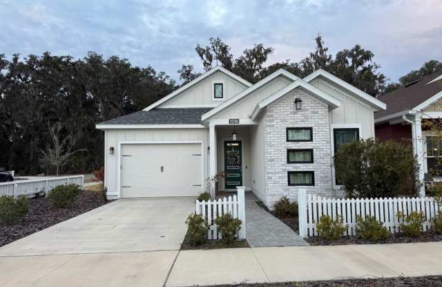 Beautiful Home located in Fairway Pointe photos photos