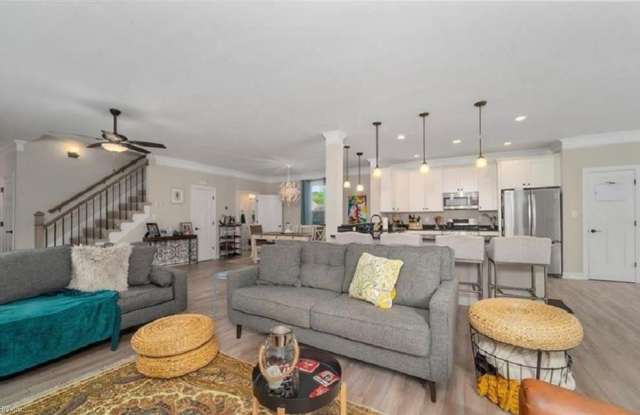 1861 Parkview Avenue Gallery 3