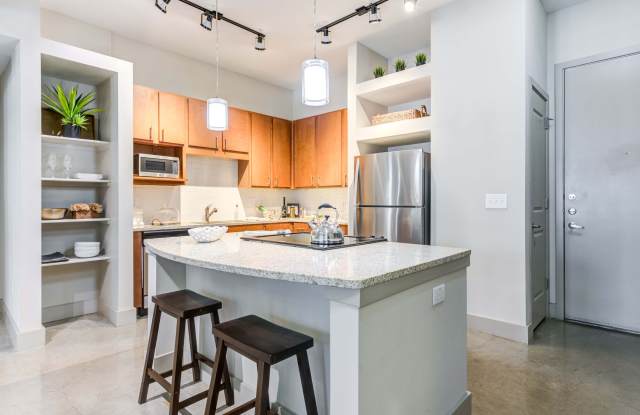 Lakeshore Lofts Gallery 3