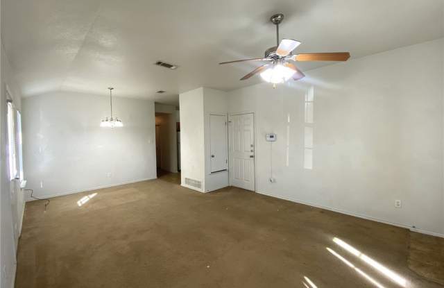 2910 Ashley Drive Gallery 3