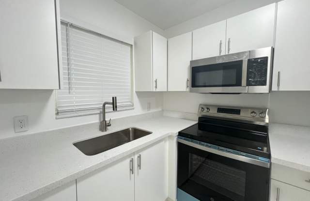 Newly Renovated Units Available Now! Gallery 4