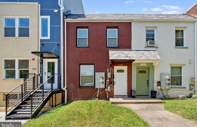 834 19TH Street NE photos photos 834 19TH Street NE photos photos