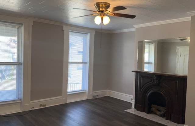 221 Howard St - 221 Howard Street, Bridgeport, OH 43912