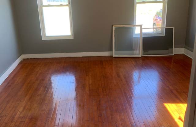 241 Fitch Street - 2 Gallery 3