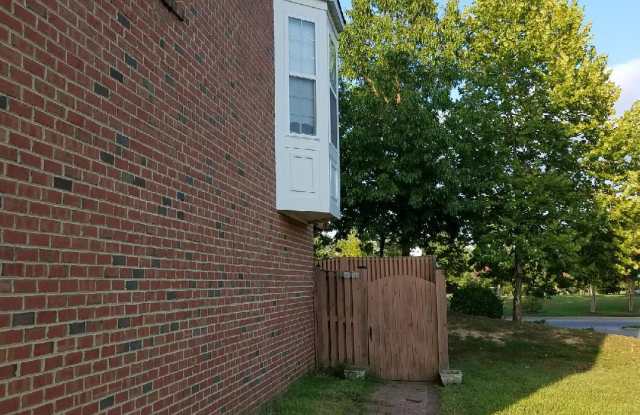 9732 MEMPHIS PLACE Gallery 2