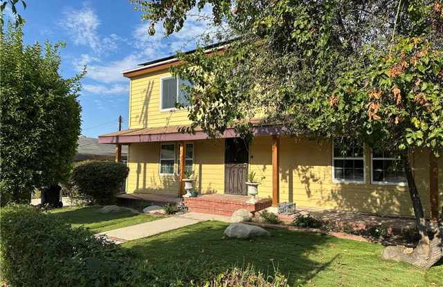 6220 Etiwanda Avenue Gallery 2
