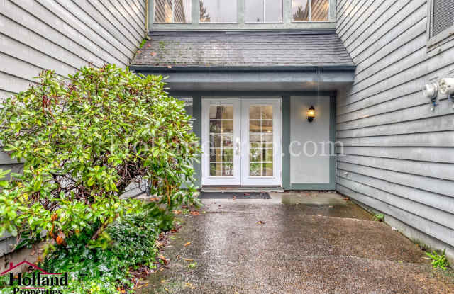 Charming 1-Bedroom Condo, close to shopping! Gallery 3