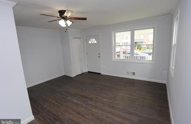 1918 ARMCO WAY Gallery 3