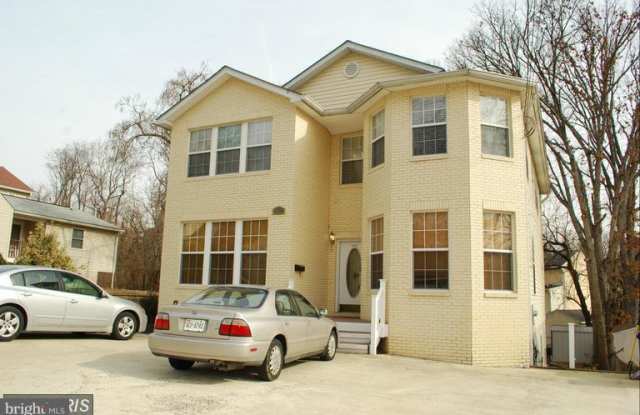 2125 MONROE STREET - 2125 South Monroe Street, Arlington, VA 22204
