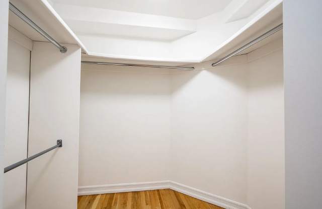 752 W End Ave # 16HH Gallery 3
