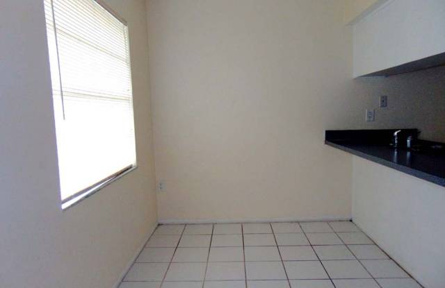 3799 141st Ave, Unit A Gallery 4
