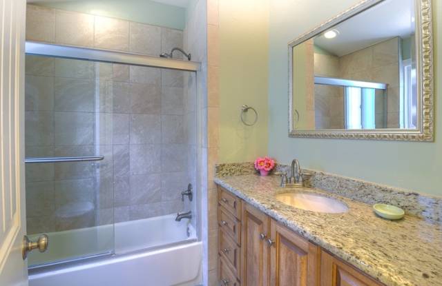 916 East Oceanfront Gallery 4