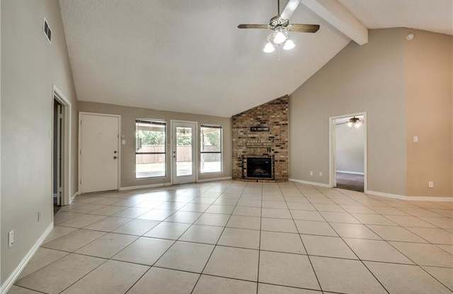 7824 Roberta Drive Gallery 2