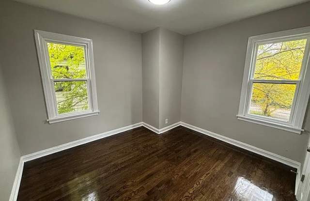366 Taft Place Gallery 2