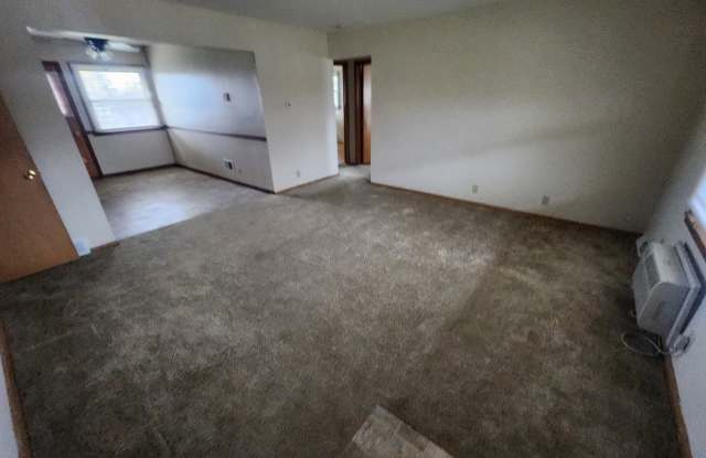 5337 Eastway Circle#4 Gallery 3