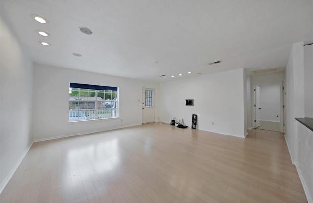 811 Wilkes Street Gallery 3