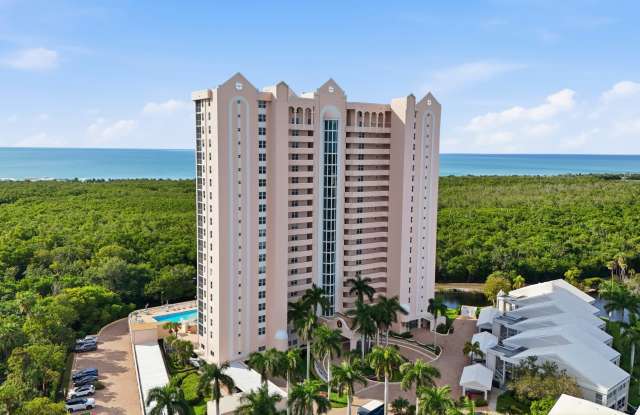 6101 Pelican Bay Boulevard - 1 photos photos