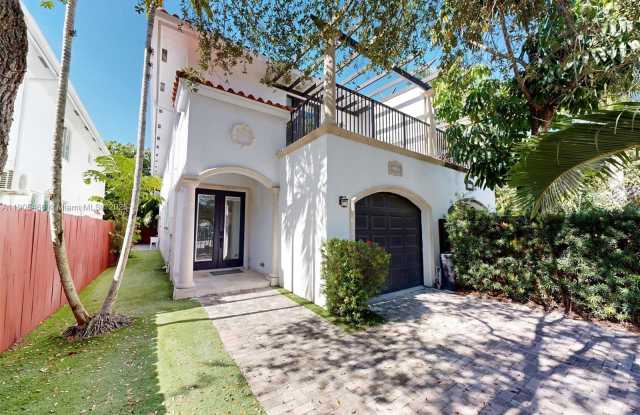 3180 New York Street - 3180 New York Street, Miami, FL 33133