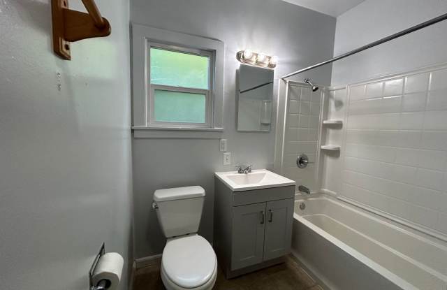 8 Acacia Ave., Oroville - New Pictures Coming Soon!! Gallery 3