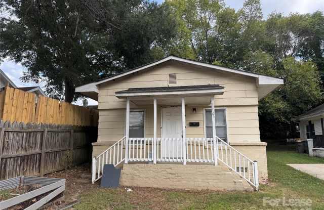 1110 N Juniper Street photos photos
