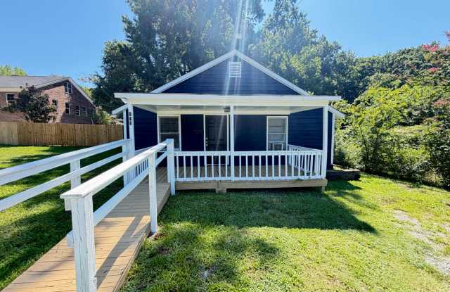 2bd/1ba House off Hwy 3 near Downtown Kannapolis Gallery 4