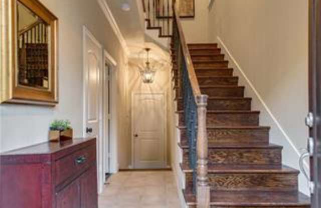 7228 OLIVIA Lane Gallery 3
