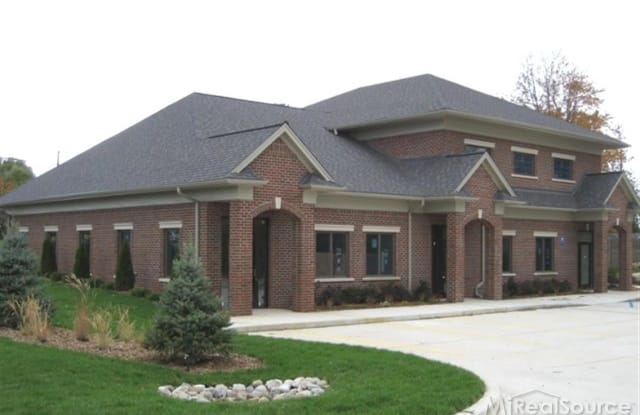 7333 Triangle - 7333 Triangle Drive, Sterling Heights, MI 48314