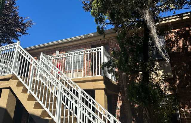 Effortless lifestyle starts here – Upgraded 1Bedroom 1Bath condo-unit! photos photos