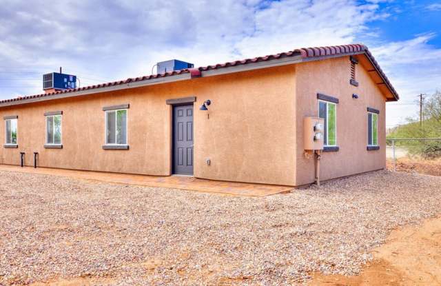 HAVE YOU EVER WANTED TO LIVE IN A BRAND NEW HOME!? photos photos